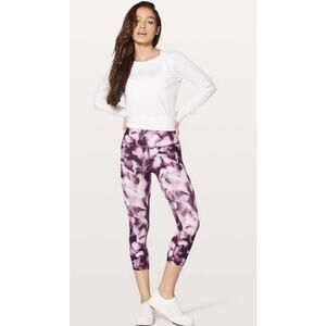 Lululemon Wunder Under Crop 21" Hi-Rise Blush Blossom White Pink Purple Size 12